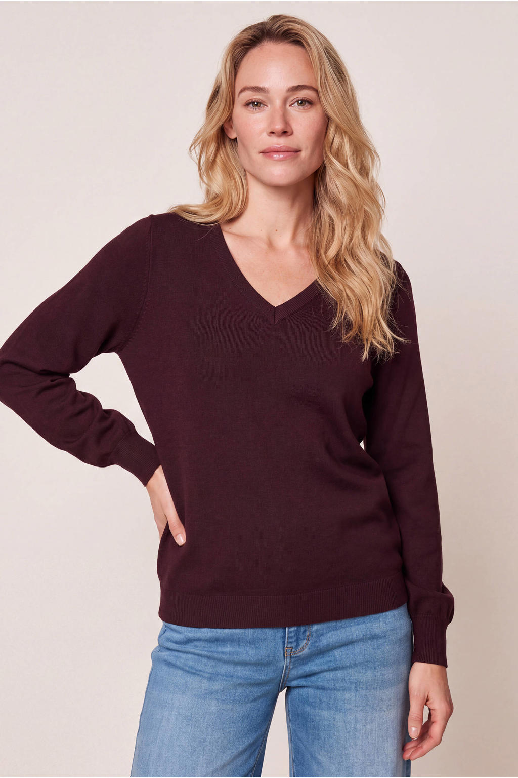 Aubergine dames Miss Etam rechtvallende gebreide trui van viscose met effen, lange mouwen en V-hals