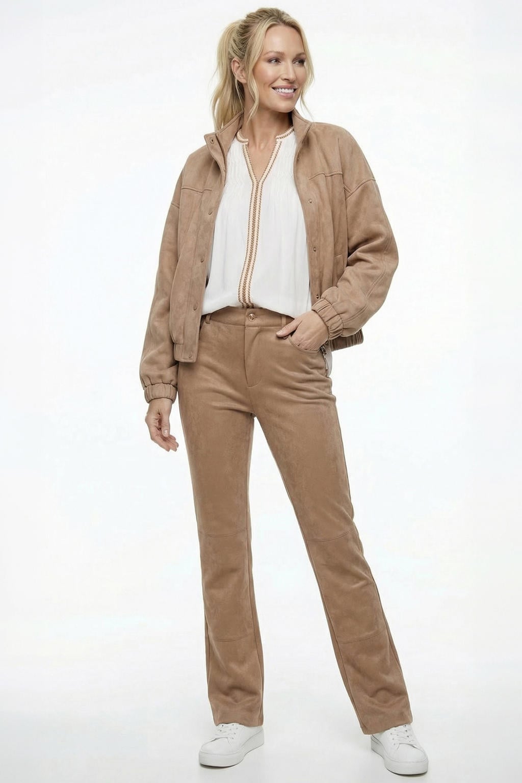 Maicazz & Zizo suèdelook straight leg broek - camel