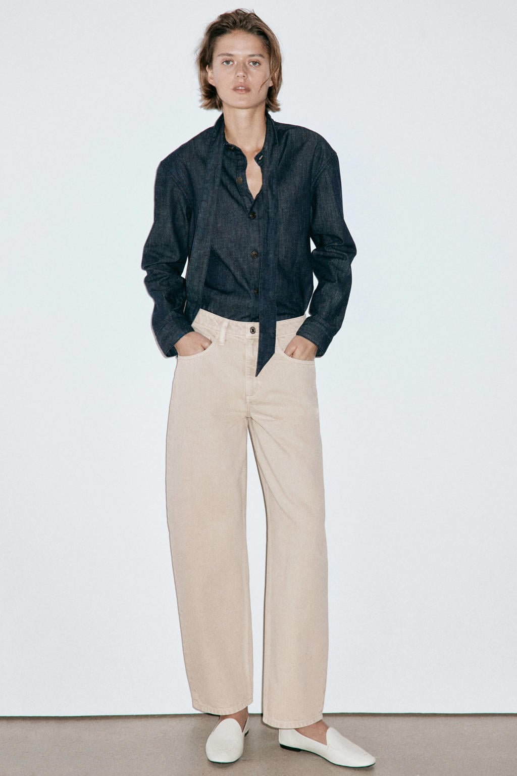 Beige dames Mango regular waist barrel jeans van katoen met rits- en knoopsluiting en effen