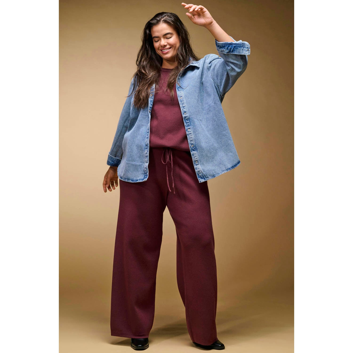 ONLY CARMAKOMA Plus Size high waist straight leg gebreide casual broek donkerrood
