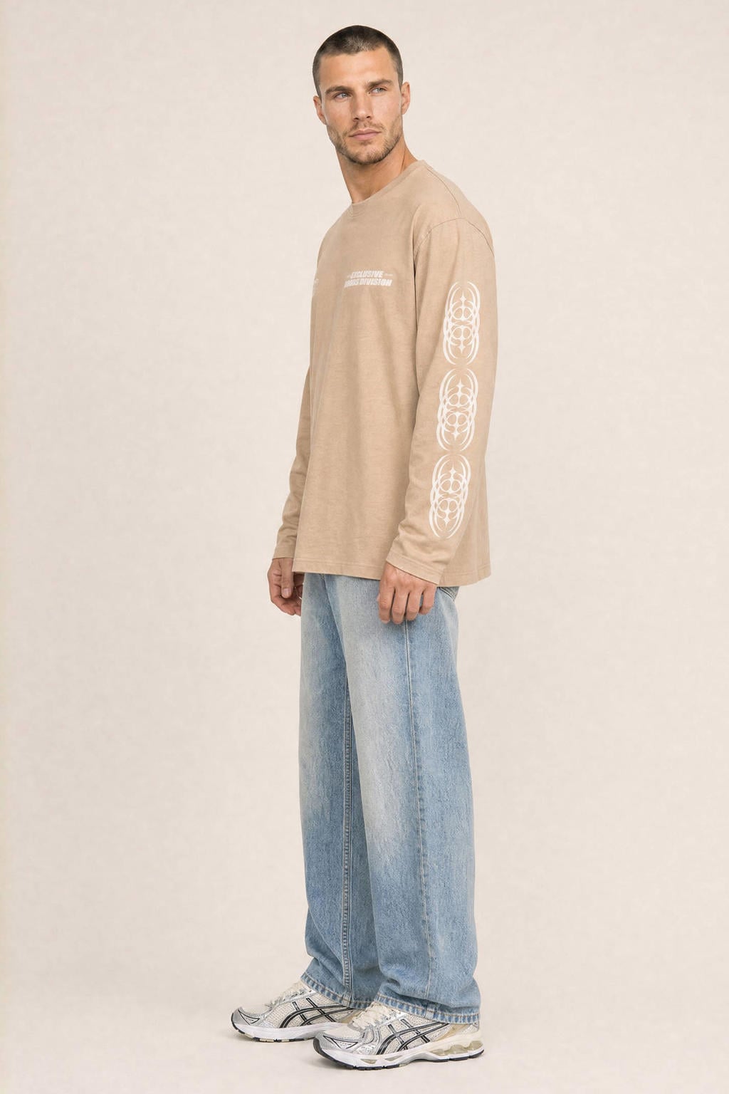 Kultivate oversized longsleeve - seneca rock