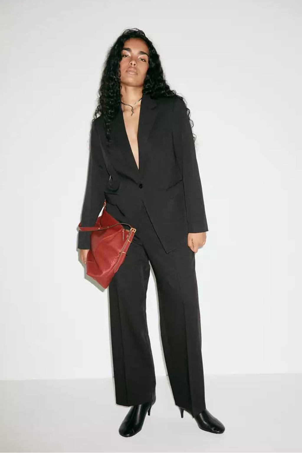 Zwarte dames Mango getailleerde blazer van polyester met effen, lange mouwen, reverskraag en knoopsluiting