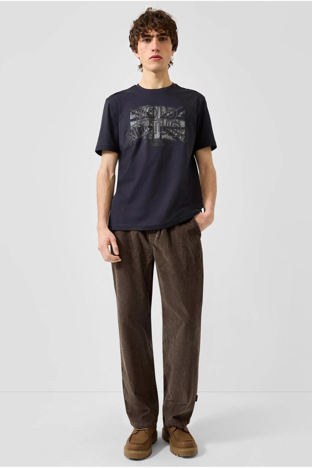 QS regular fit corduroy casual broek - bruin