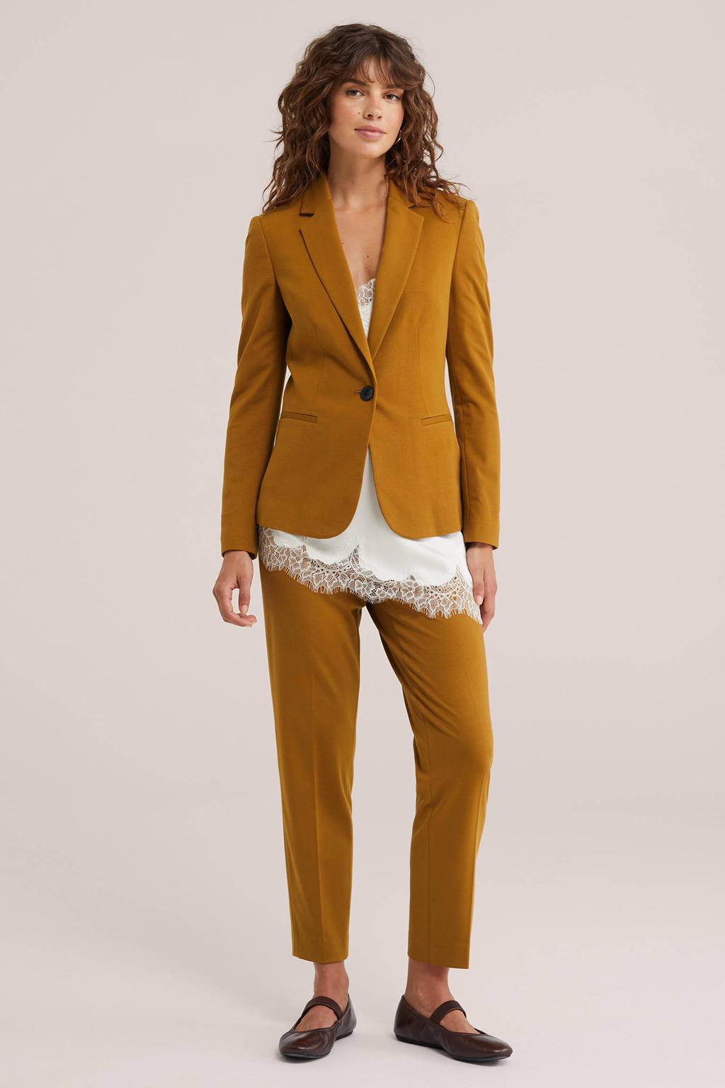 Okergele dames WE Fashion jersey getailleerde blazer van polyester met effen, lange mouwen, reverskraag, knoopsluiting en knoopdetail