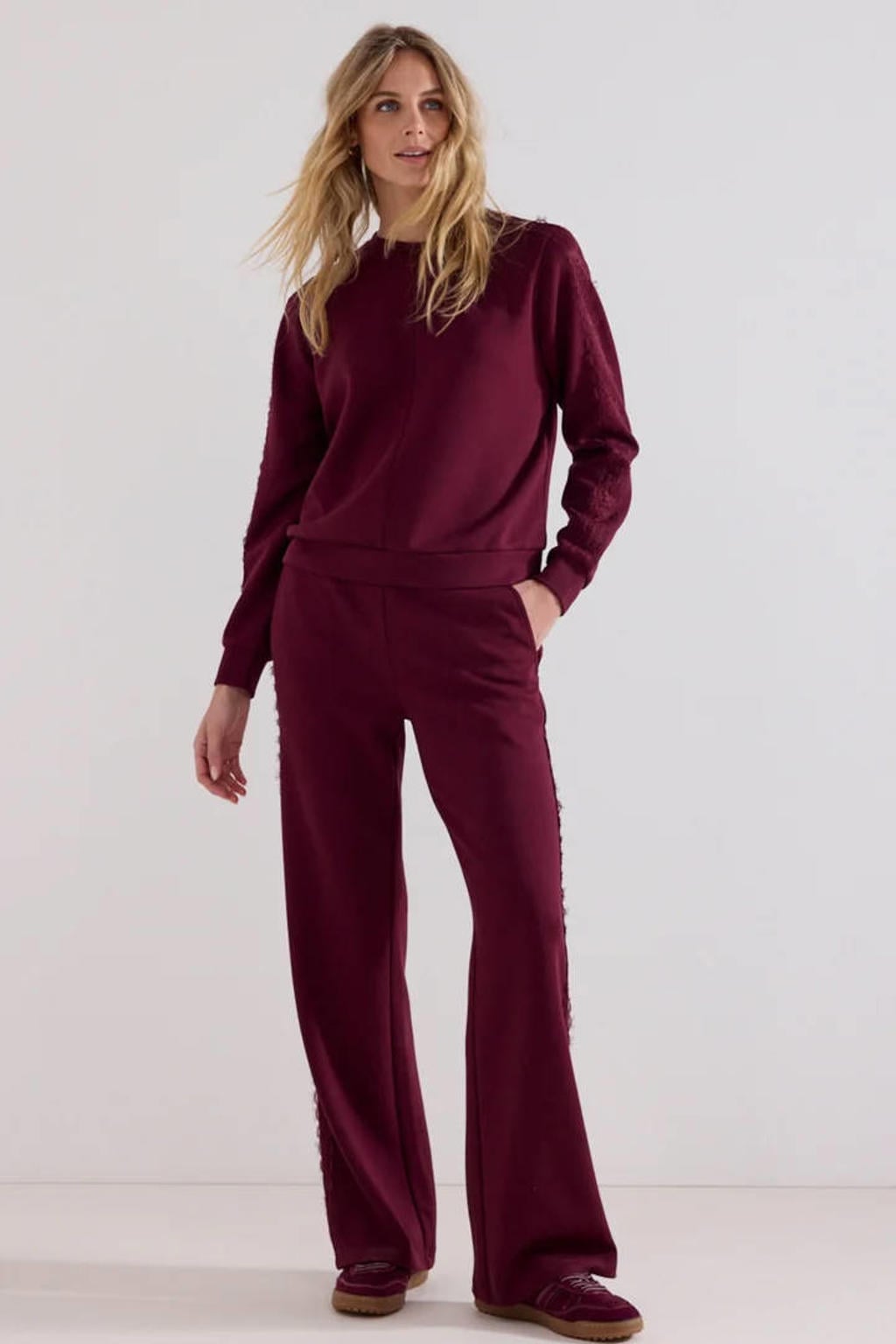 Donkerrode dames Tramontana flared broek van viscose met high waist, elastische tailleband en effen