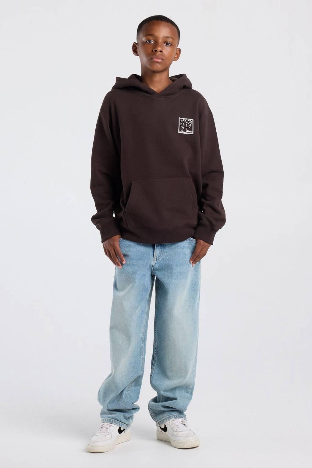 America Today hoodie met backprint - bruin