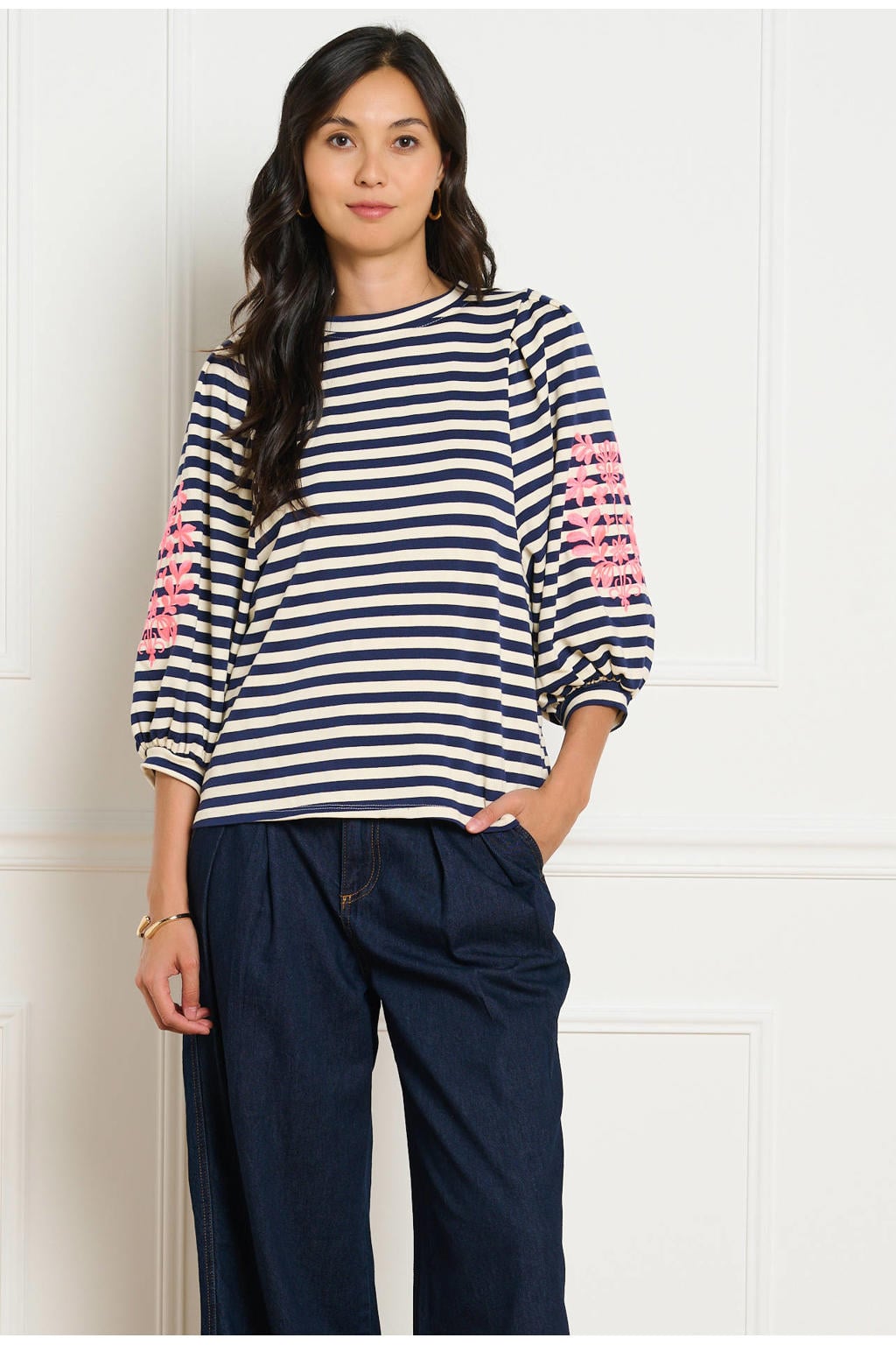 Blauw en ecru dames LOLALIZA gestreepte top van lyocell met lange mouwen, ronde hals en borduursels