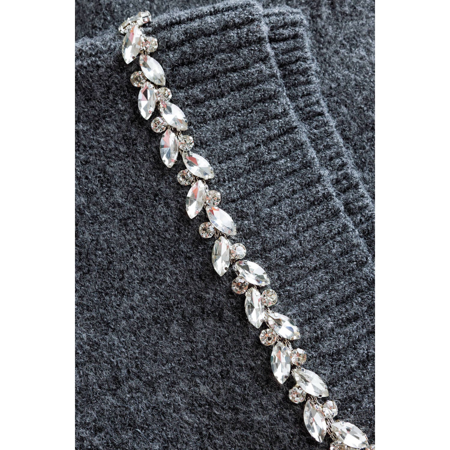 Yest top met strass-steentjes grijs