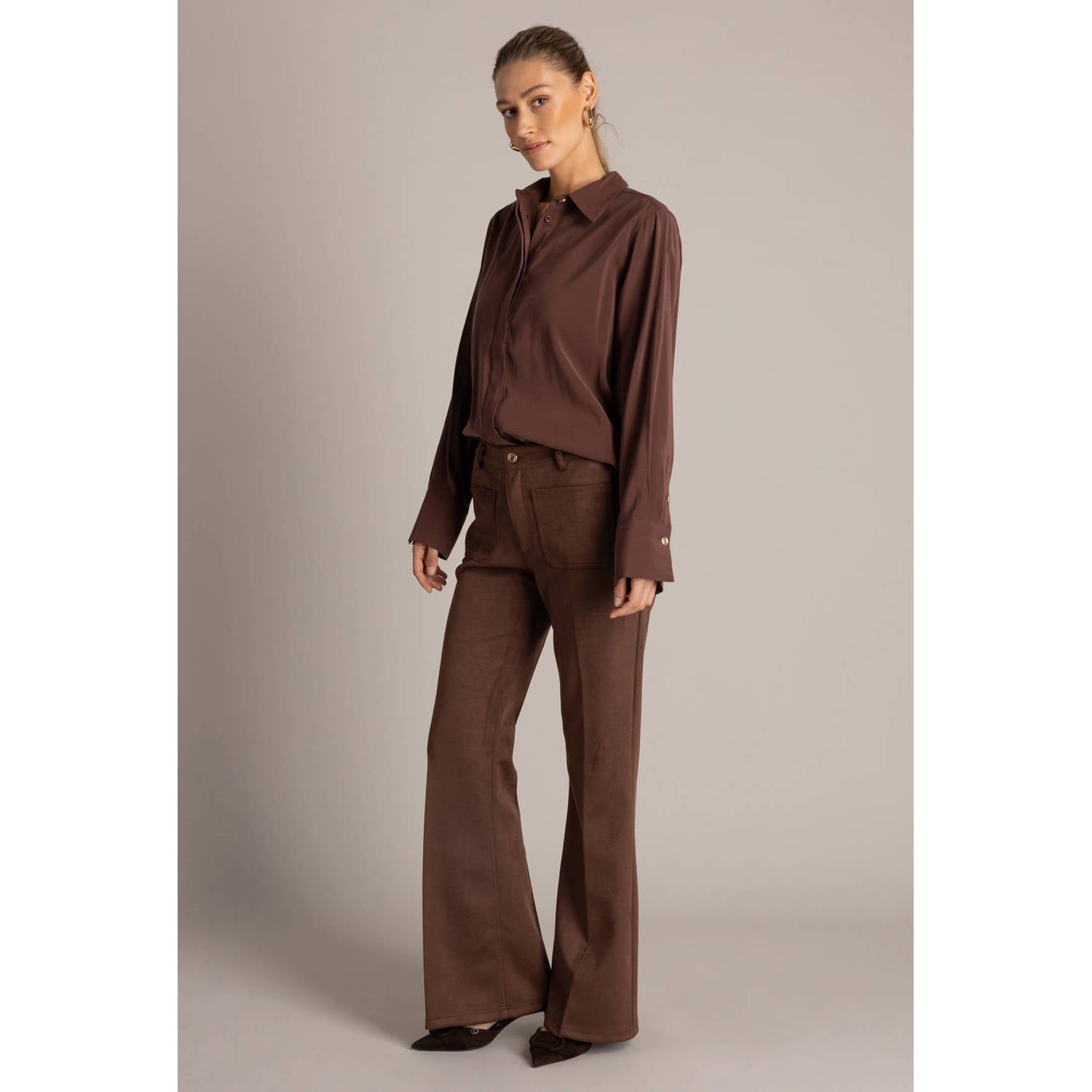 Yest suèdelook regular waist flared broek bruin