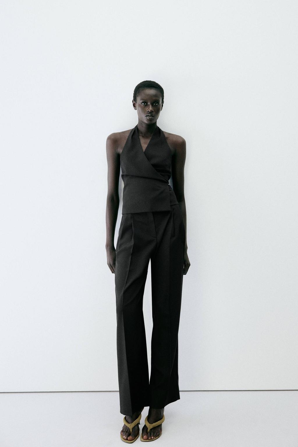 Zwarte dames Mango regular waist straight leg pantalon met rits- en haaksluiting en effen