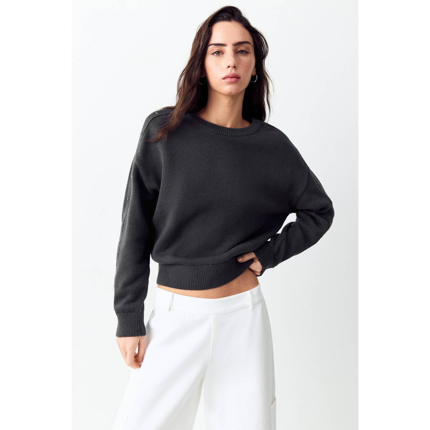 MANGO TEEN katoenen gebreide trui met studs antraciet