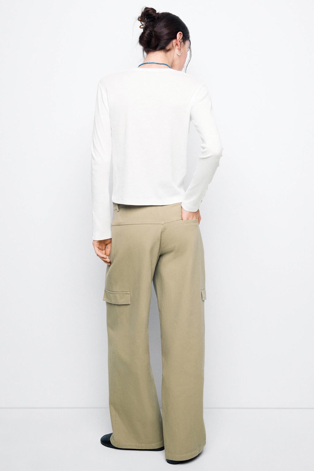 Witte meisjes MANGO TEEN longsleeve van katoen met effen, lange mouwen, ronde hals en knoopdetail