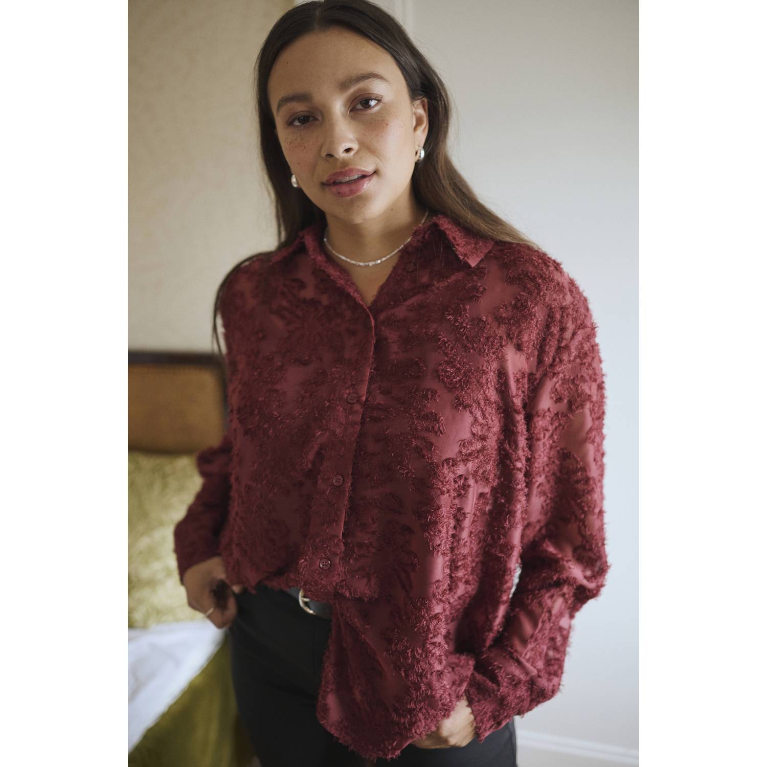 Kaffe Curve Plus Size semitransparante blouse rood