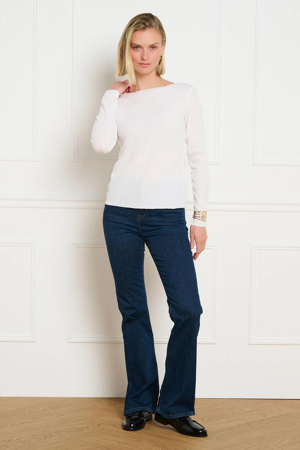 Ecru dames LOLALIZA top van polyester met effen, lange mouwen en boothals