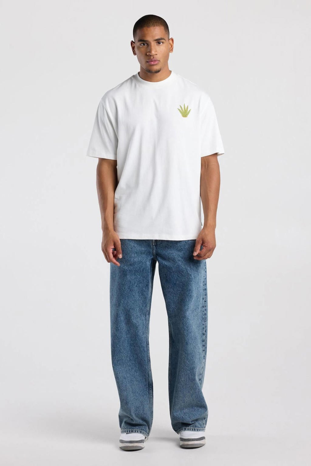 America Today relaxed fit T-shirt met backprint - chalk