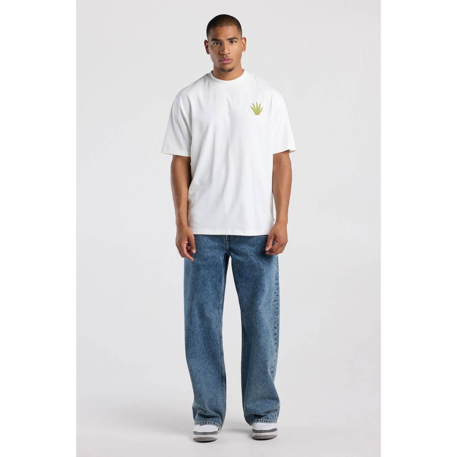 America Today relaxed fit T-shirt met backprint chalk