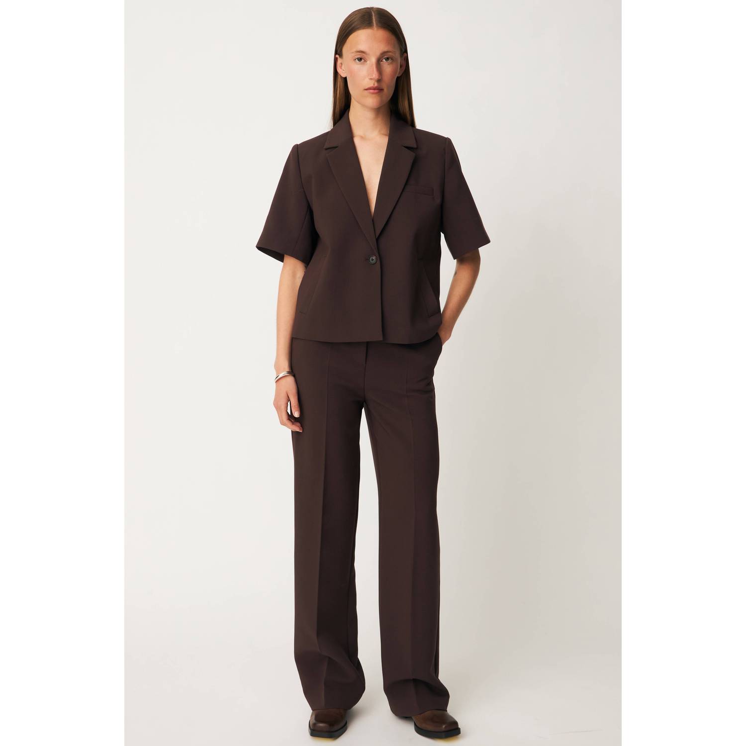 Modström cropped blazer donkerbruin