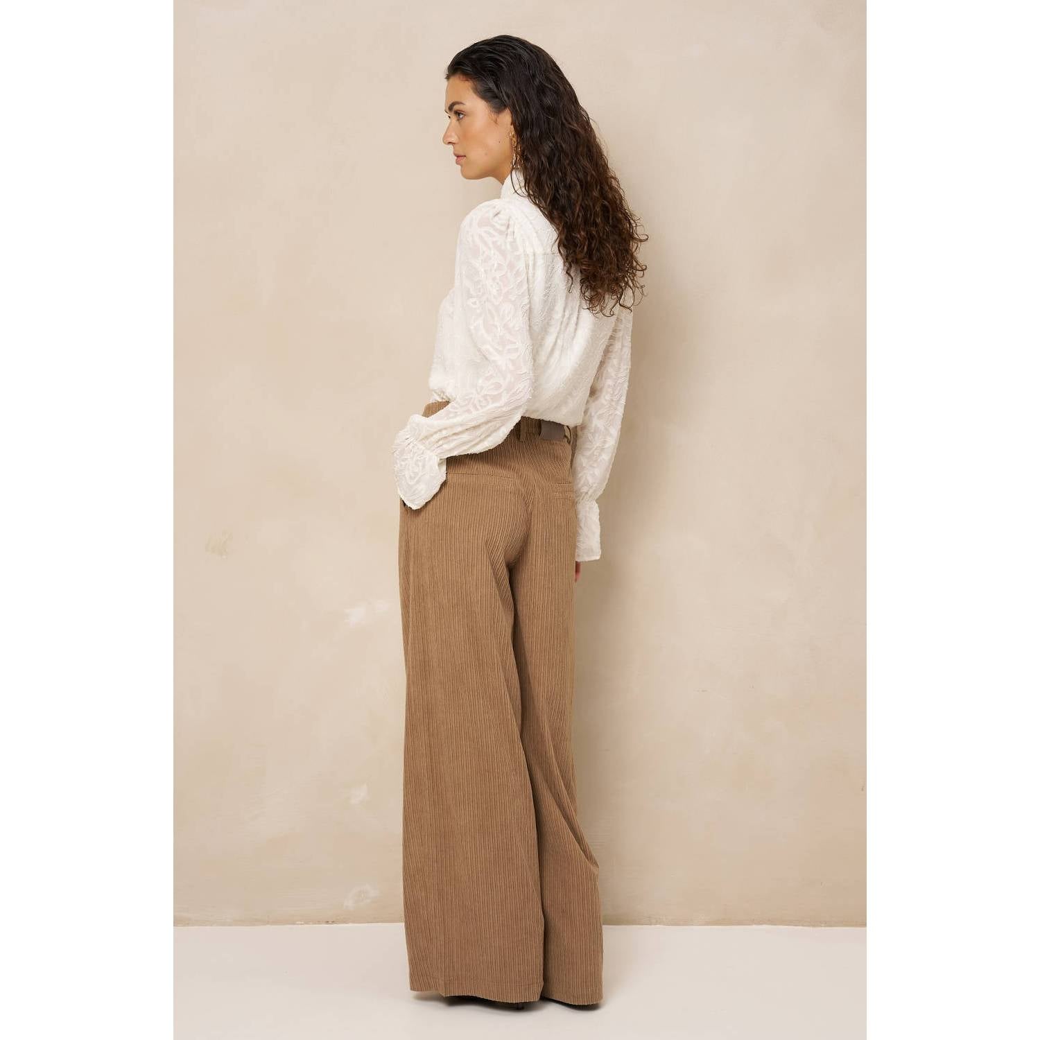 Lofty Manner jacquard blouse met ruches ecru