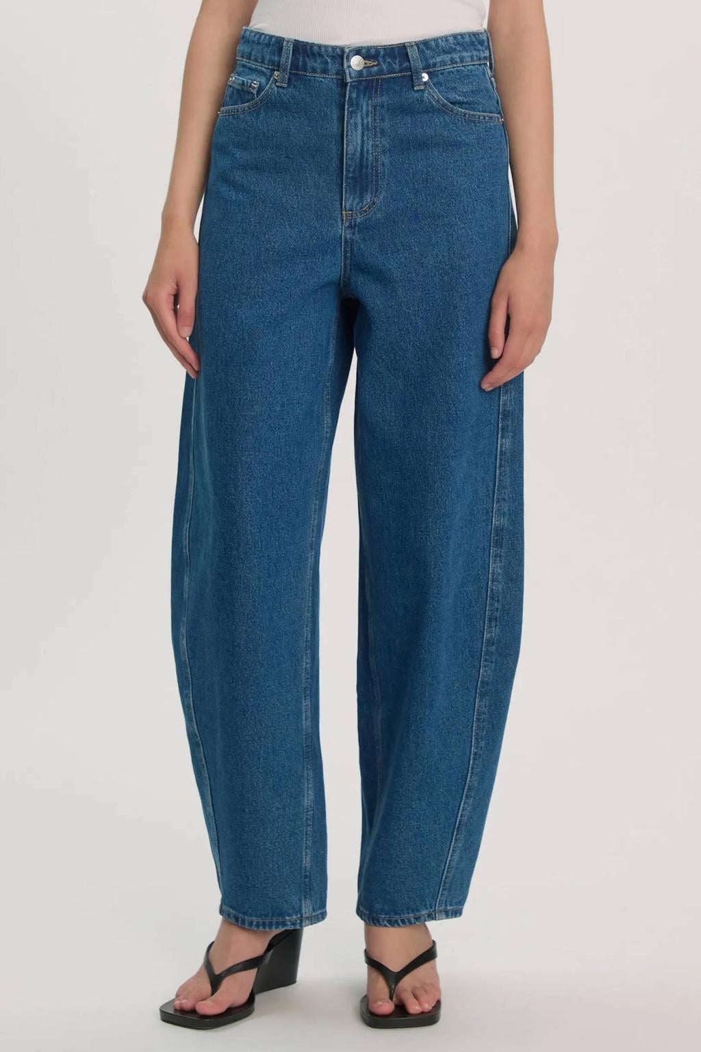 EDITED high waist barrel jeans - medium blue denim