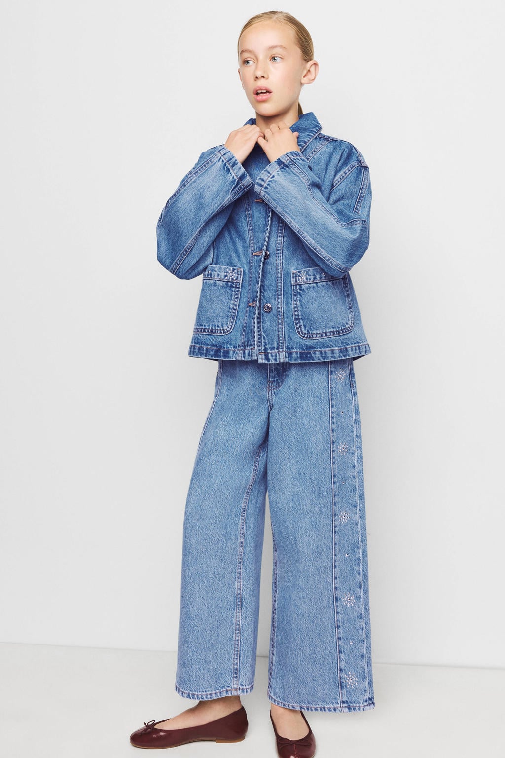 Medium blue denim meisjes Mango Kids spijkerjas medium van denim met effen, lange mouwen, klassieke kraag en knoopsluiting