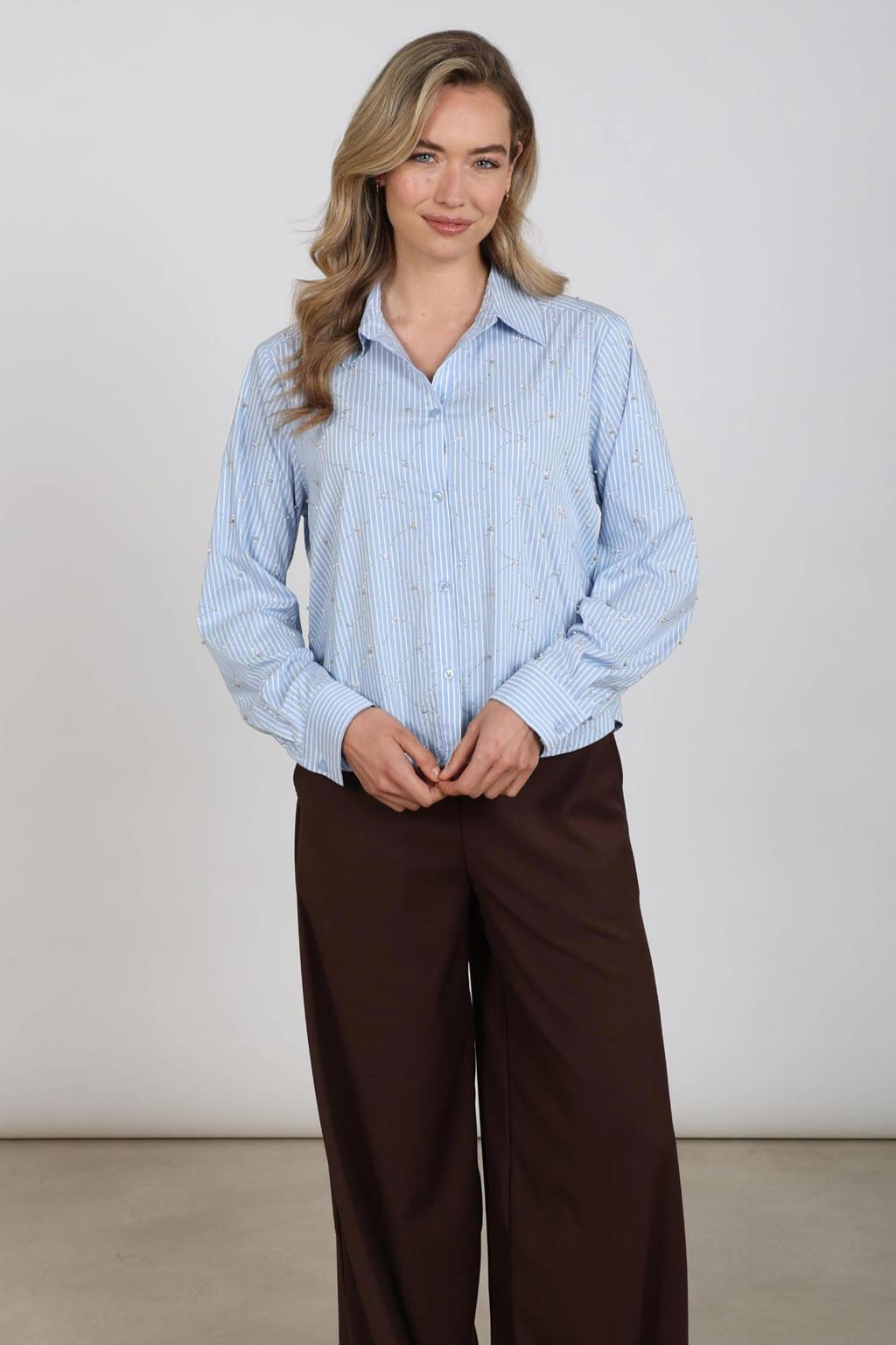 NUKUS blouse met strass-steentjes en krijtstreep - blauw