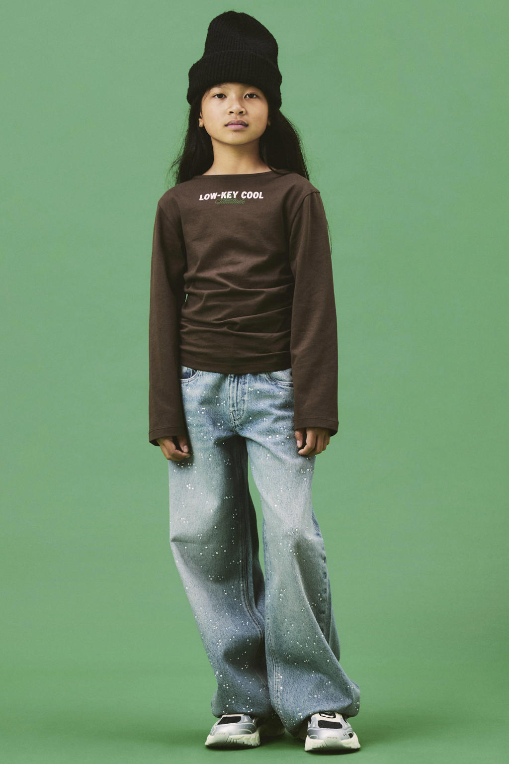 Bruine meisjes NAME IT KIDS longsleeve en tekst met lange mouwen, ronde hals en rijgdetail
