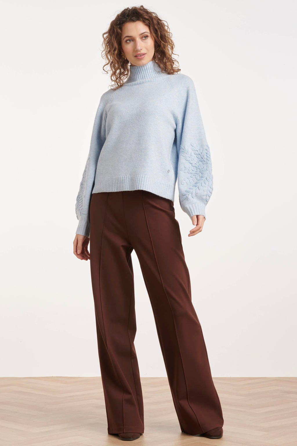 Lichtblauwe dames Smashed Lemon gebreide trui van polyester met effen, lange mouwen, col en borduursels