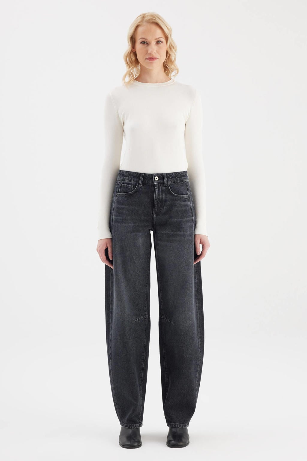 Black denim dames Cup of Joe Denim barrel jeans met high waist, rits- en knoopsluiting en effen