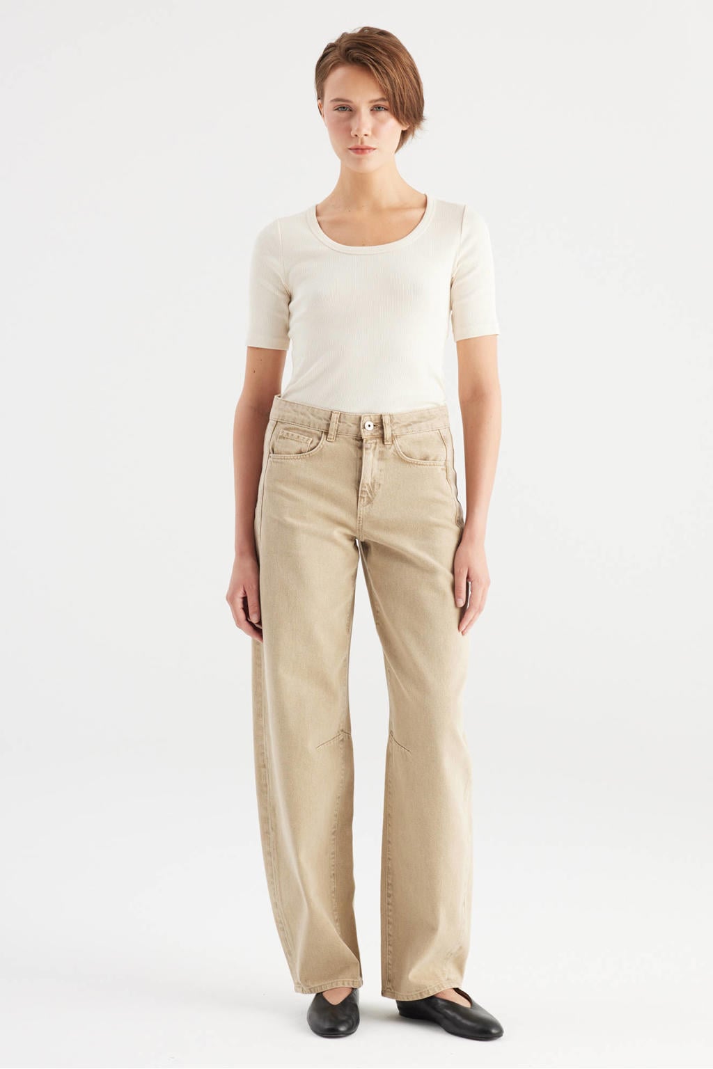 Beige dames Cup of Joe Denim regular waist barrel jeans met rits- en knoopsluiting en effen