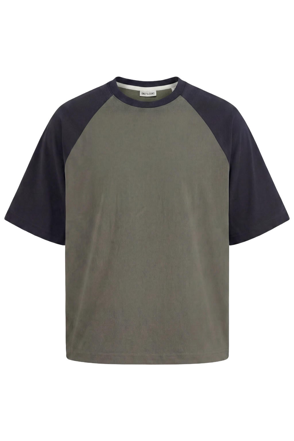 Grijsgroene heren ONLY & SONS relaxed fit T-shirt dusty olive van katoen met meerkleurige print, korte mouwen en ronde hals