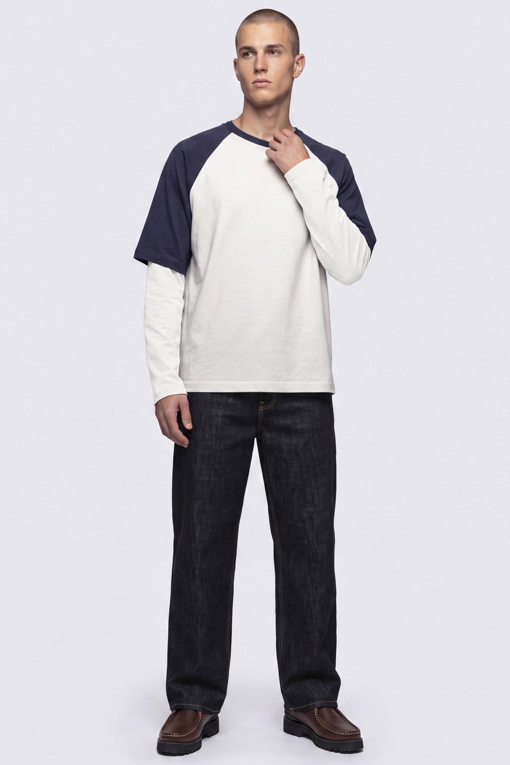 ONLY & SONS relaxed fit T-shirt - cloud dancer/dark navy