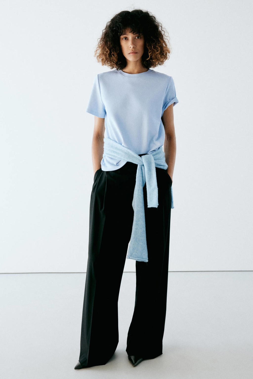Lichtblauwe dames Mango T-shirt van katoen met effen, korte mouwen en ronde hals