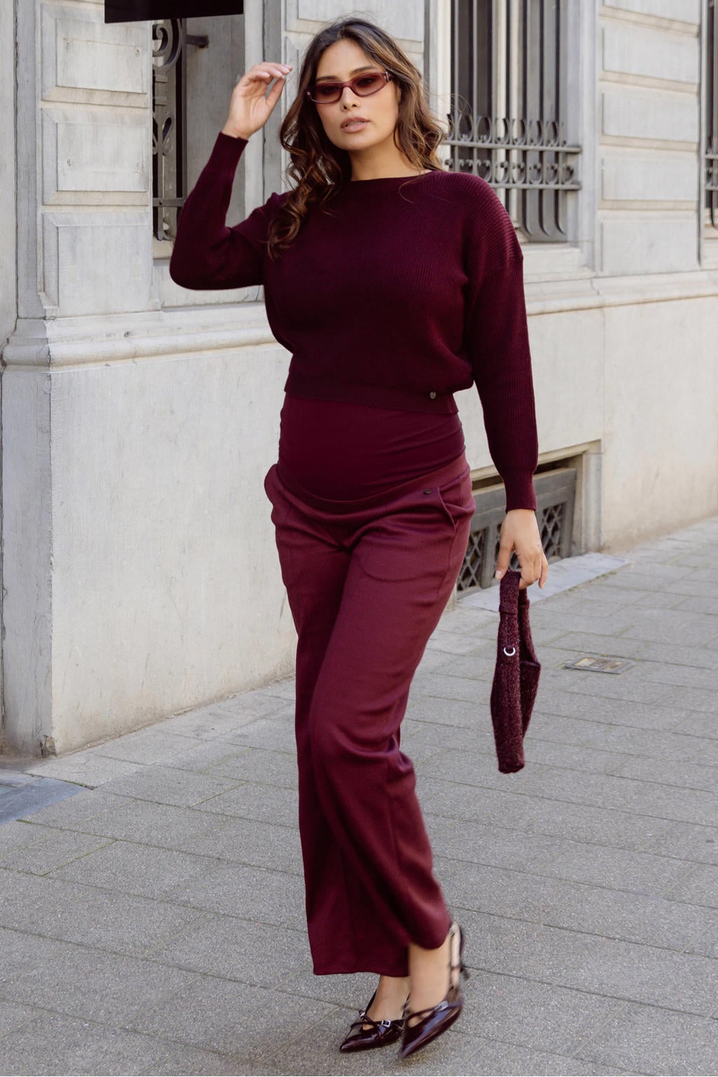 Donkerrode dames LOVE2WAIT wide leg zwangerschapsbroek met low waist en effen