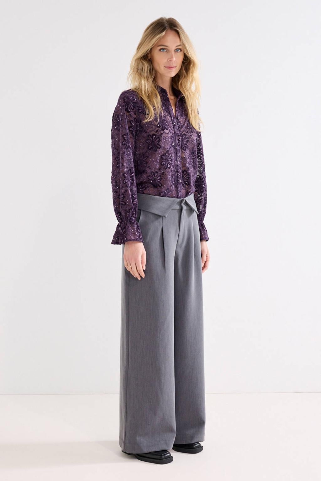 Paarse dames Tramontana gebloemde blouse van polyester met lange mouwen, klassieke kraag en knoopsluiting