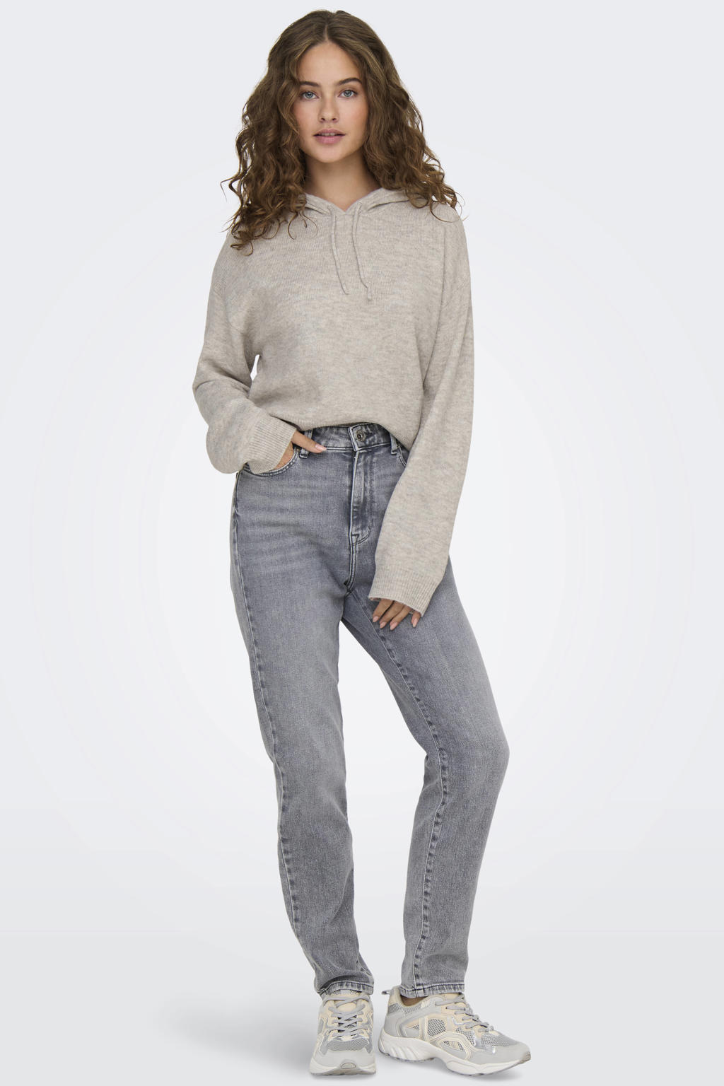 Beige dames JDY aansluitende gebreide trui van polyester met effen, lange mouwen en capuchon