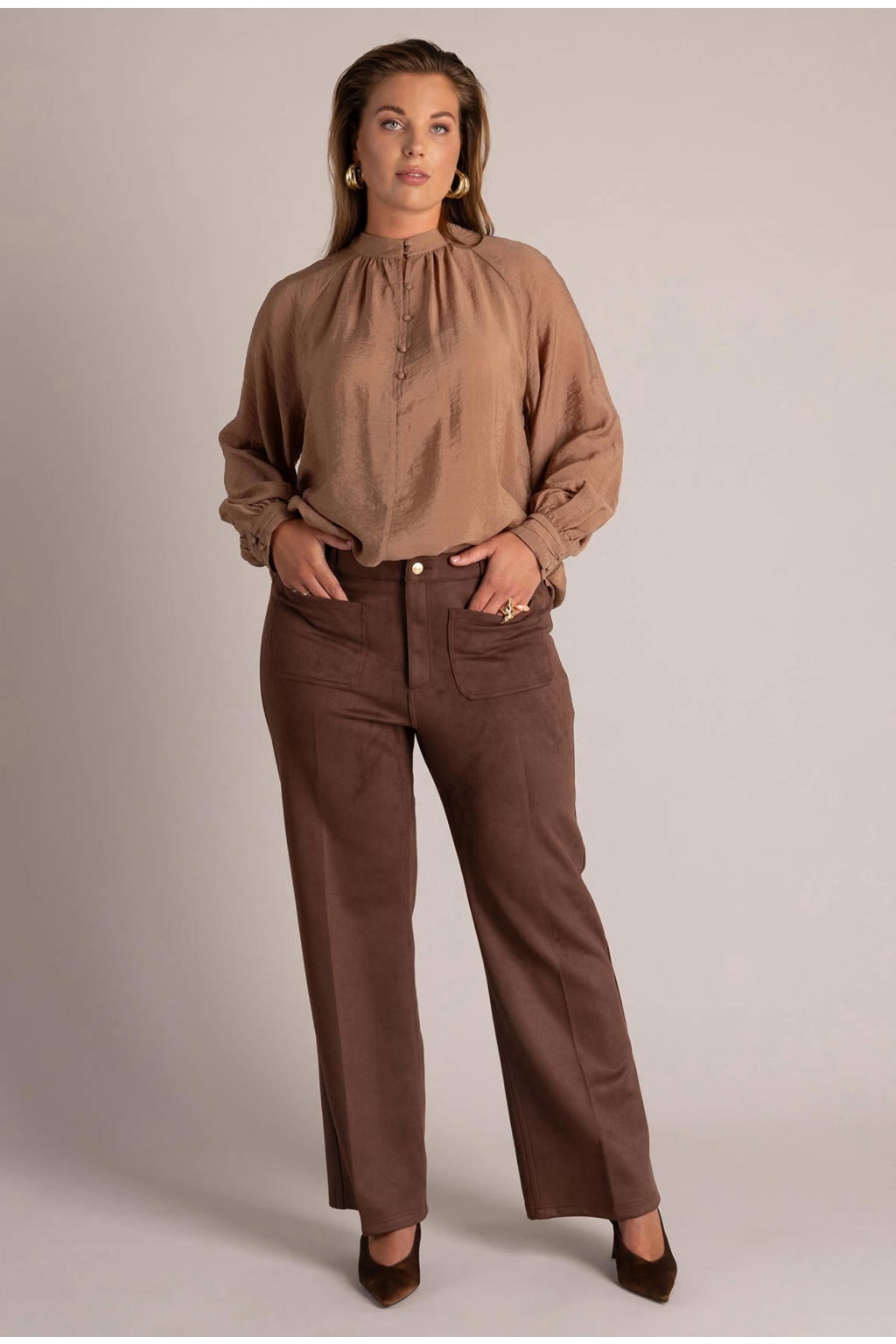 Yest Curve Plus Size blouse - zand