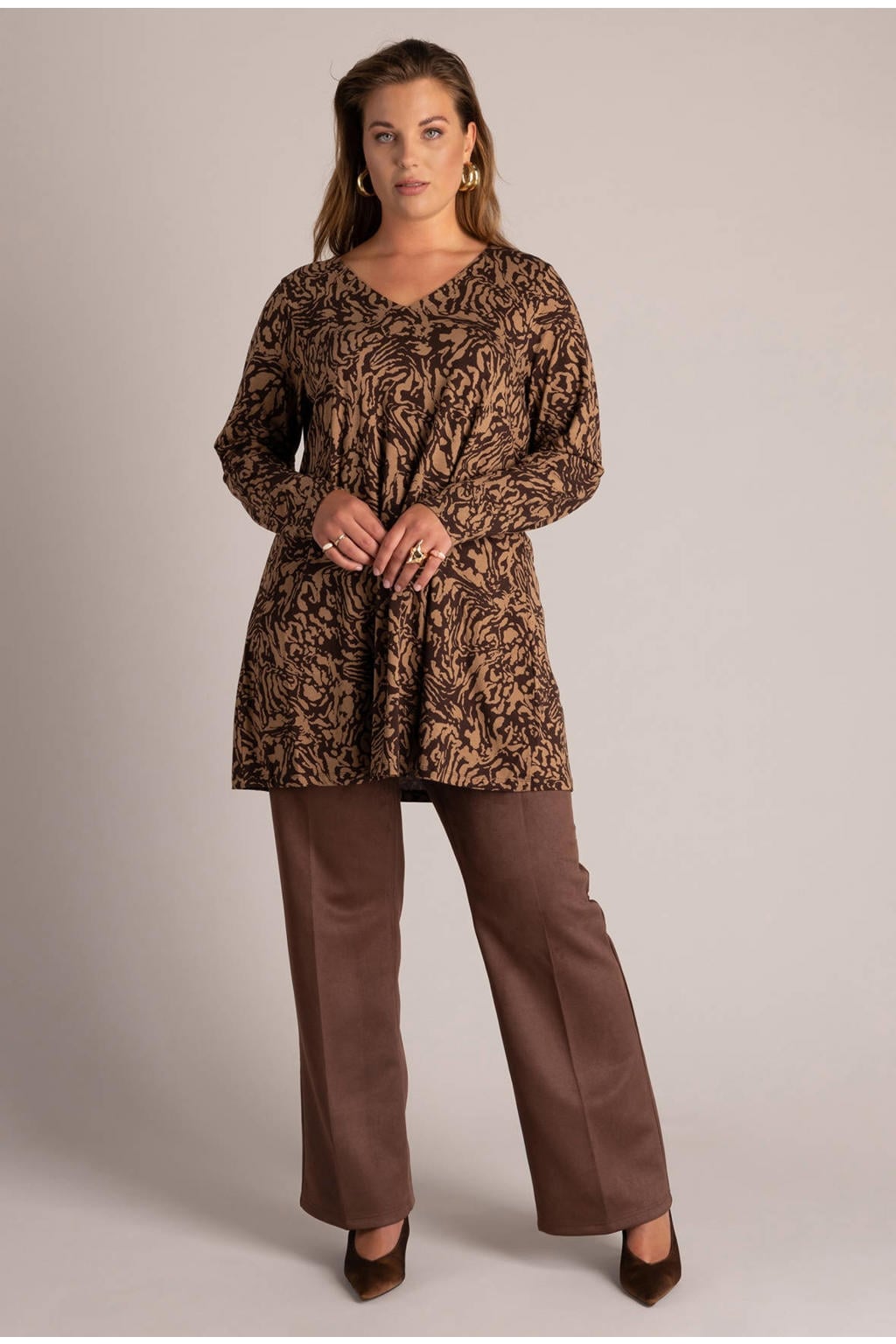 Yest Curve Plus Size top met print - bruin