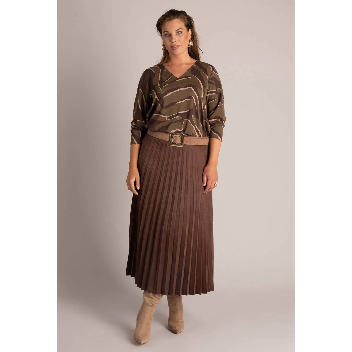 Yest Curve Plus Size top met print bruin groen