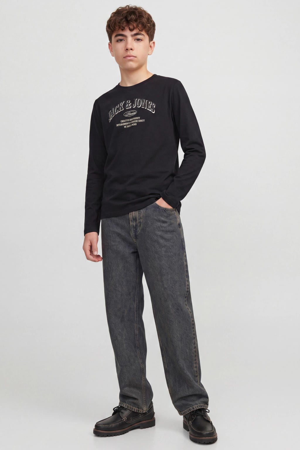 Zwarte jongens JACK & JONES JUNIOR longsleeve van biologisch katoen met lange mouwen en ronde hals