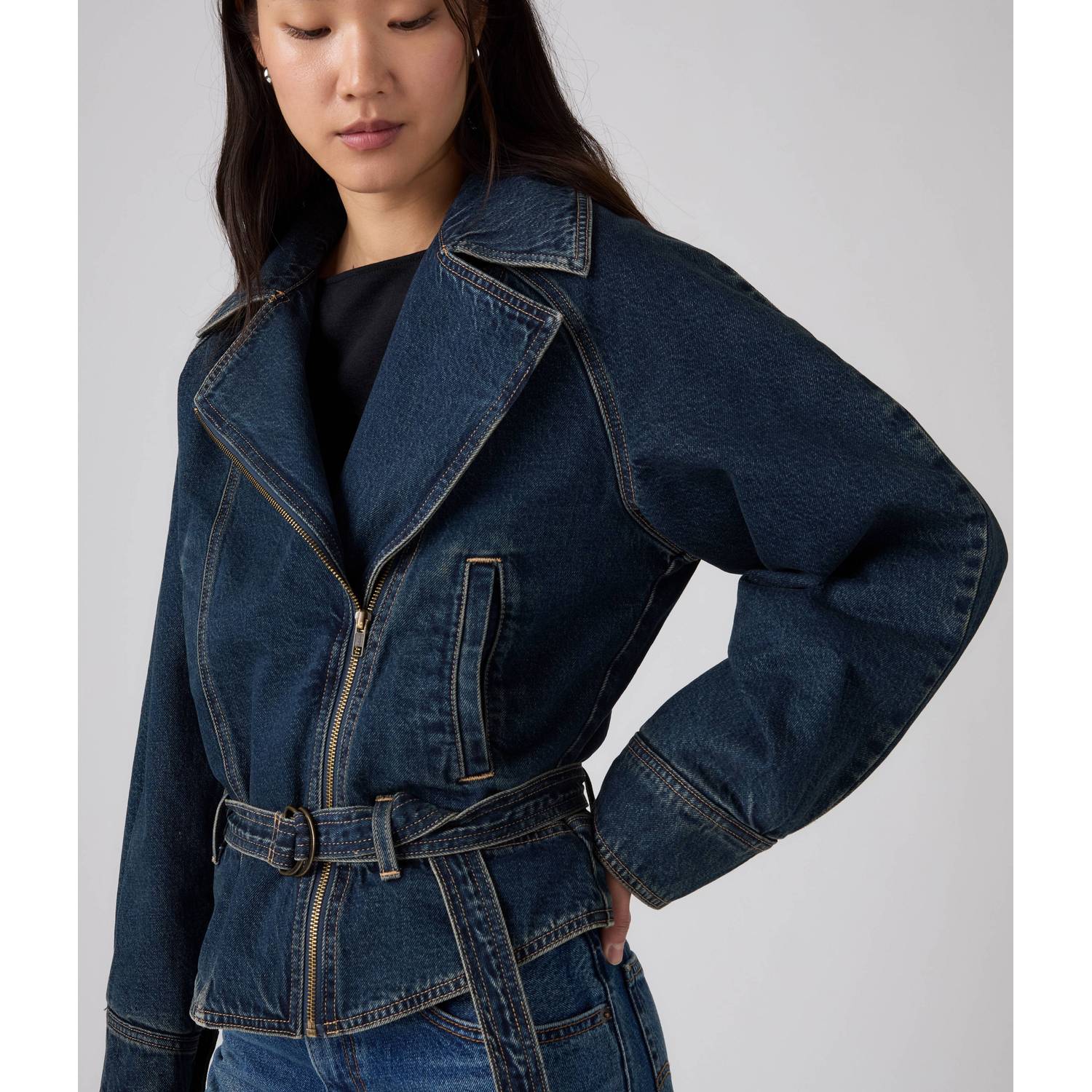 Levi's spijkerjas met ceintuur donkerblauw