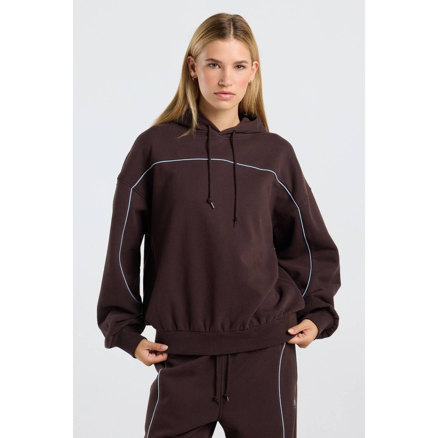 America Today hoodie bruin