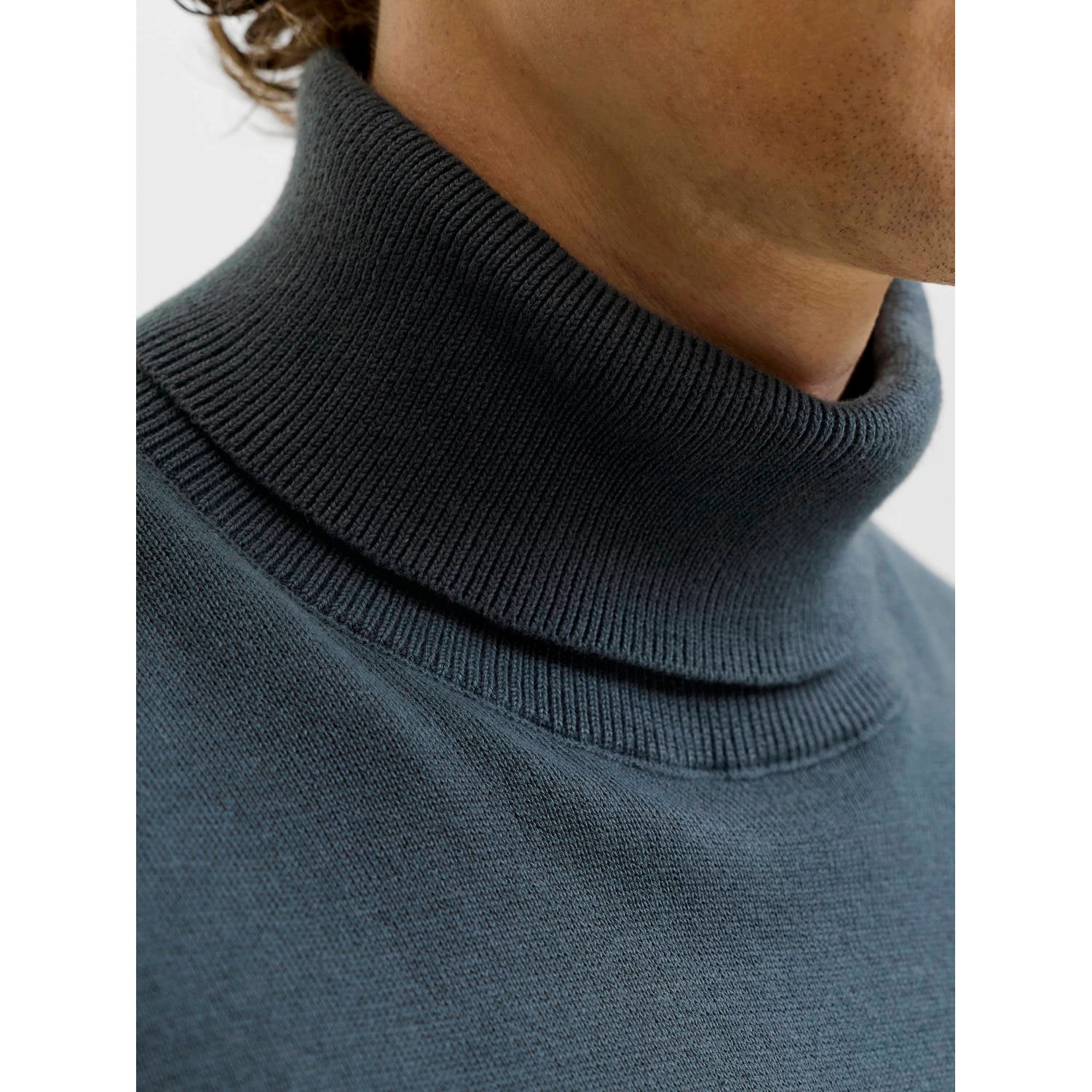 JACK & JONES ESSENTIALS katoenen regular fit gebreide coltrui turbulence