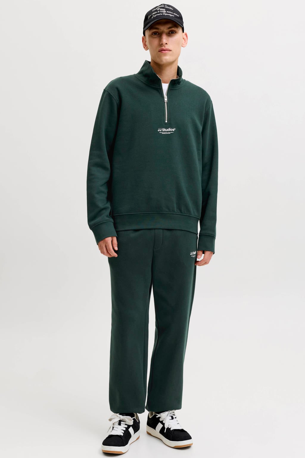 JACK & JONES ESSENTIALS relaxed fit trui met print - donkergroen