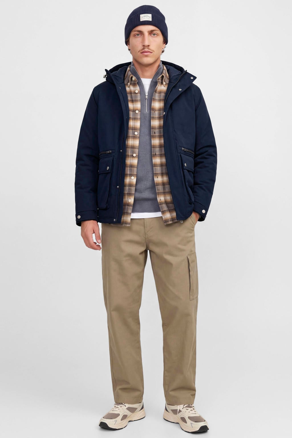 Donkerblauwe heren JACK & JONES ESSENTIALS parka van polyester met effen, lange mouwen, capuchon, rits- en drukknoopsluiting en gebreide details