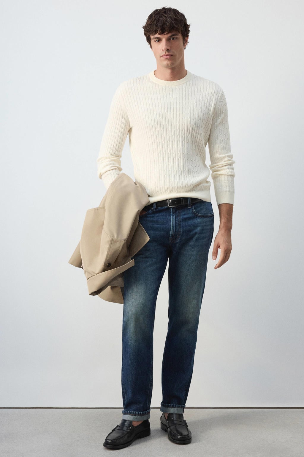 Ecru heren Mango Man relaxed fit gebreide trui van katoen met effen, lange mouwen en ronde hals