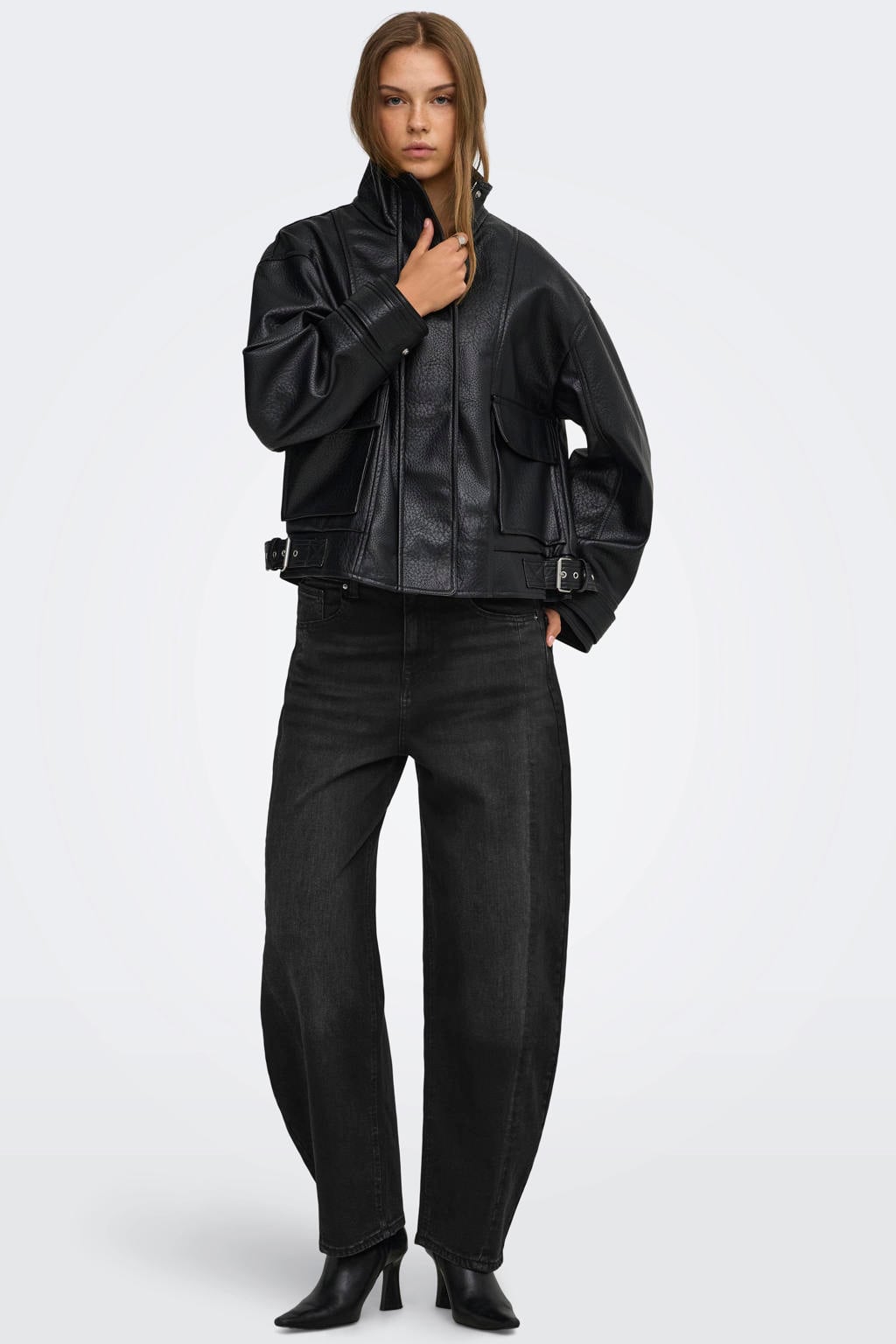 ONLY Onljessi Hw Barrel Ankle Dnm jeans - black denim