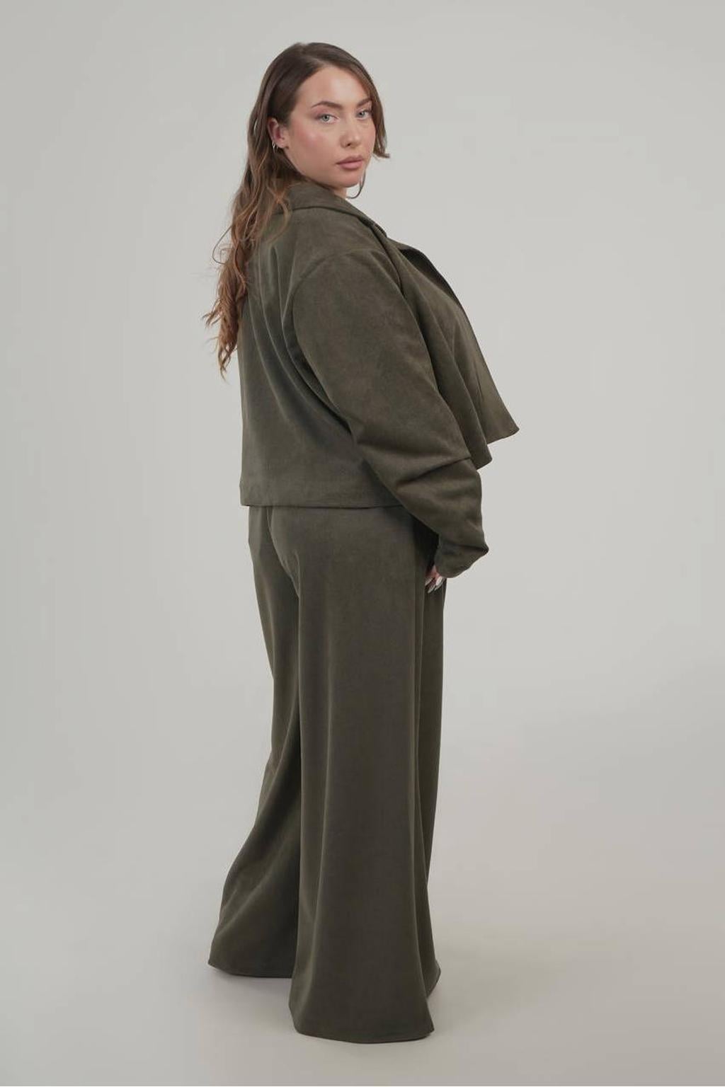 Curviss Plus Size suèdelook wide leg broek - donkergroen