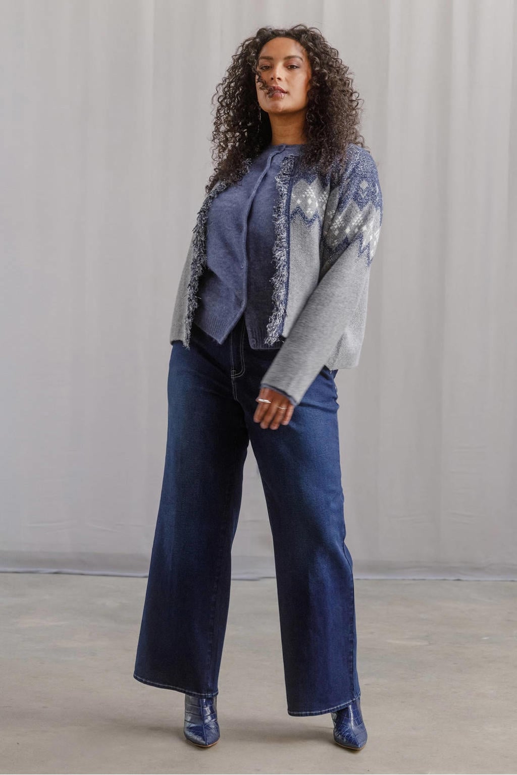 Yest Curve Plus Size gebreid vest met franjes - grijs/blauw
