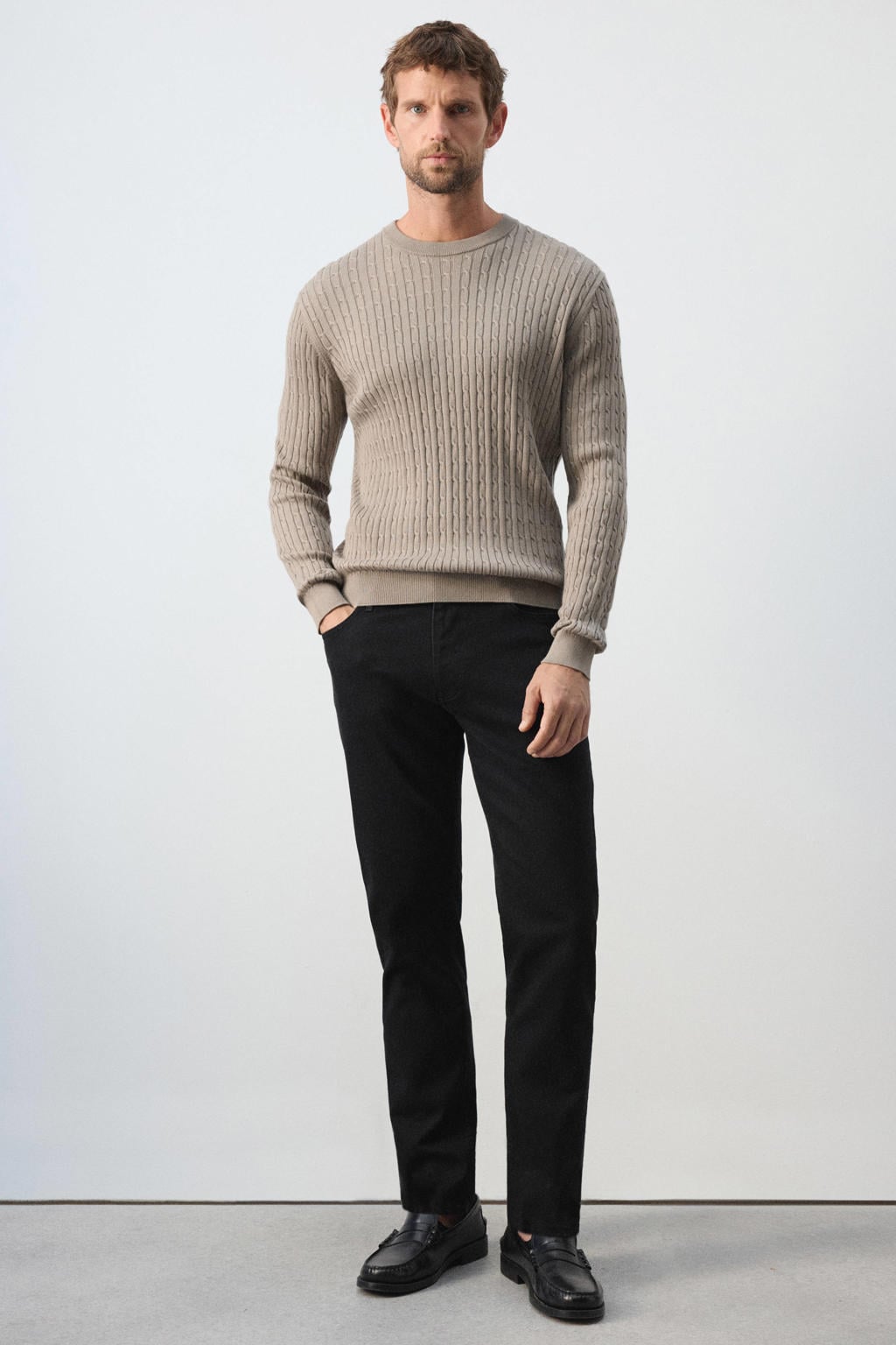 Beige heren Mango Man relaxed fit gebreide trui van katoen met effen, lange mouwen en ronde hals