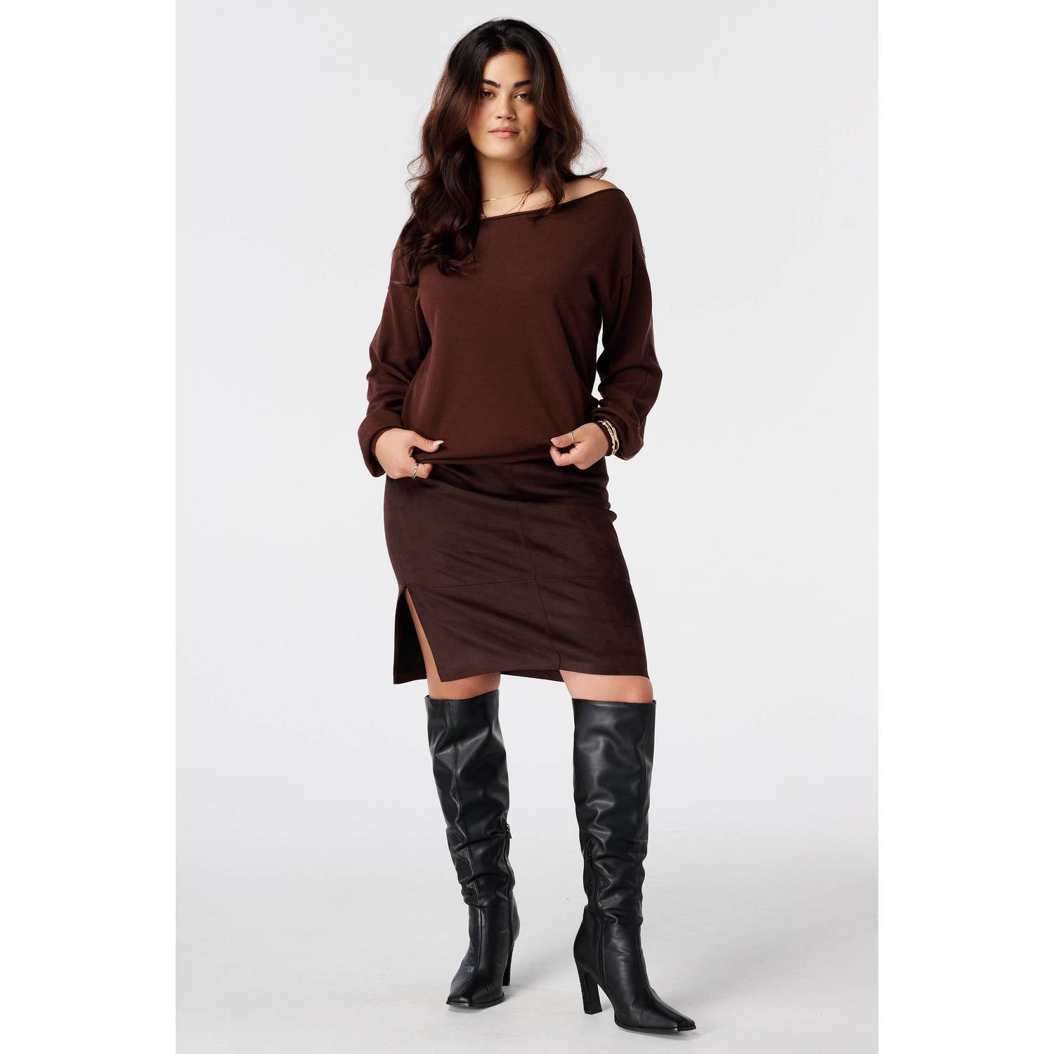 MS Mode off shoulder trui bruin